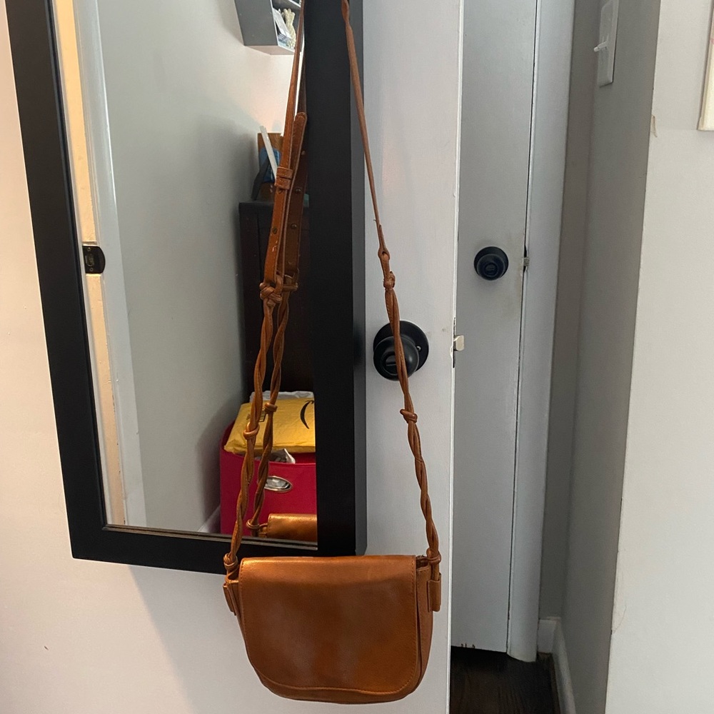 Lucky brand crossbody bag